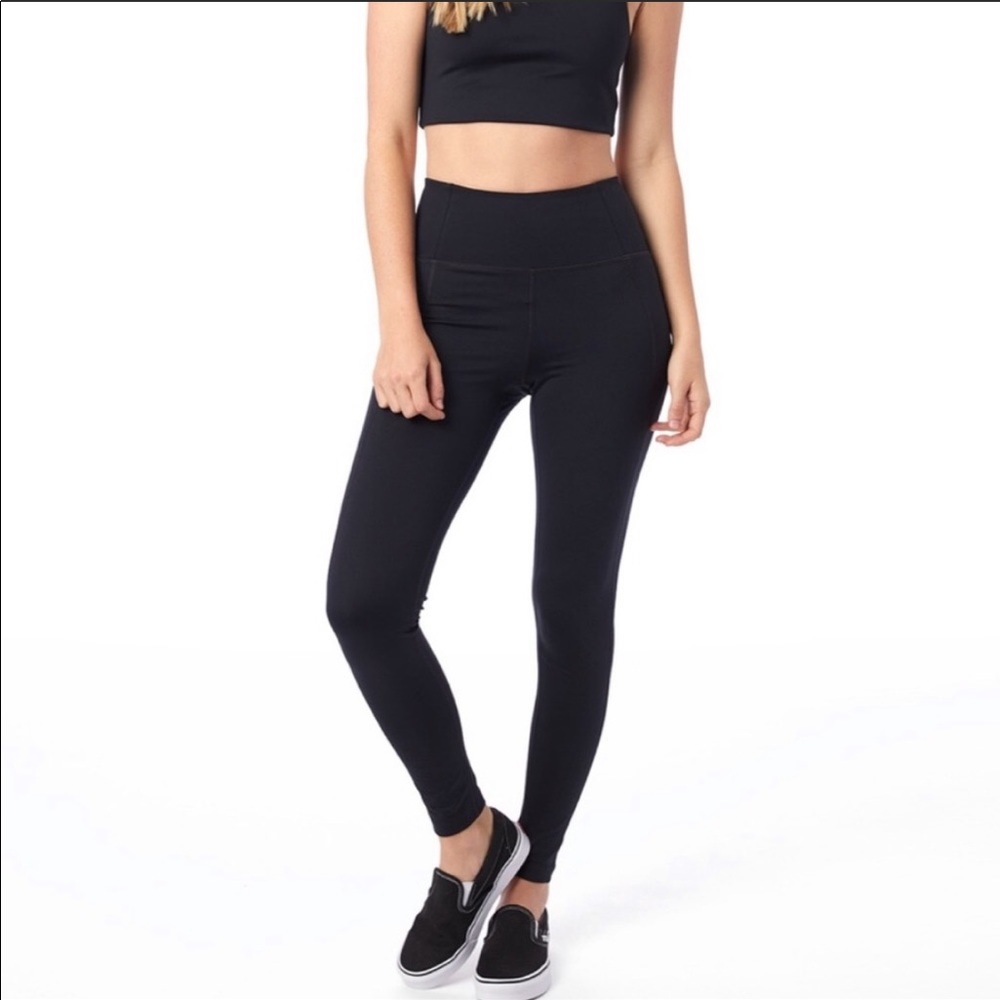 COPY - Girlfriend Collective High Waisted Leggings Size S